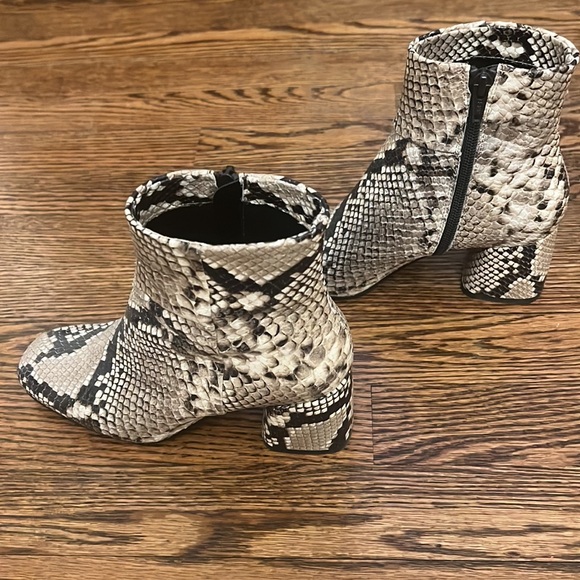 Women’s Snakeskin Booties - Picture 3 of 4
